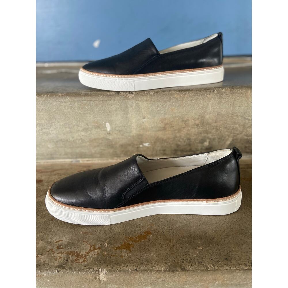 Johnston & Murphy black leather loafer style slip on sneaker with white outsole - Picture 3 of 7